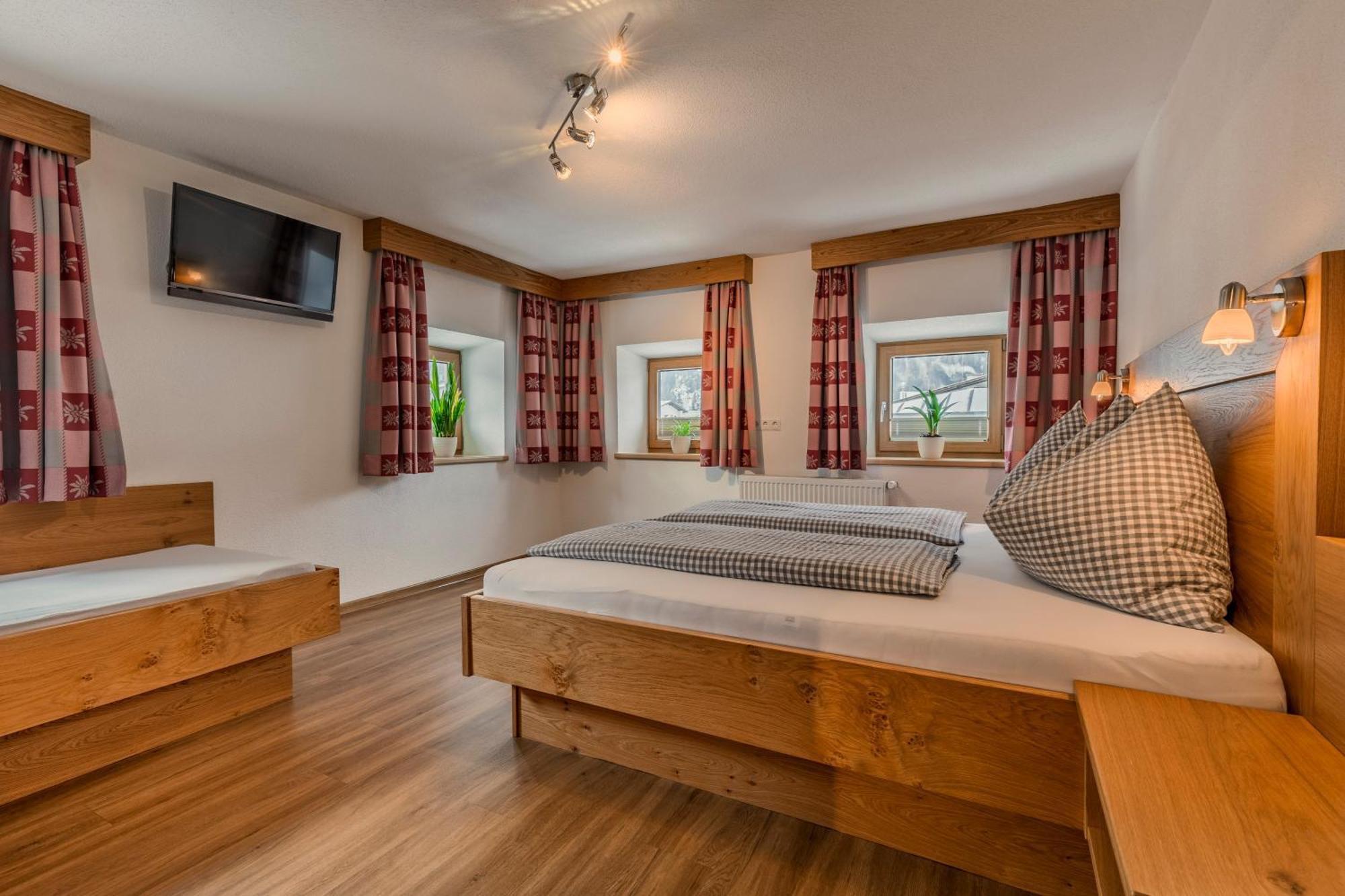 Landhaus Waldhart Umhausen Exteriér fotografie